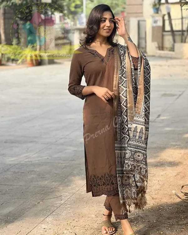 Women's Cotton Ethnic Set with Kurta, Palazzo & Dupatta(M) - Image 4